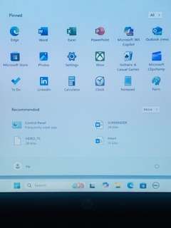 Beast HP 15, i3 8th, 256GB Nvem, 8GB, 1TB, WiFi, Bluetooth,Worth Price R23000
