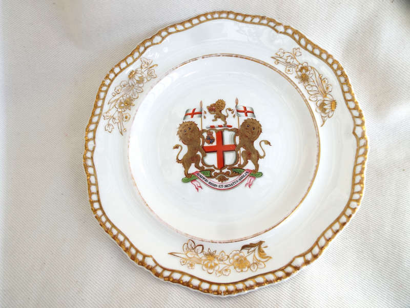 Spode British East India Company Armorial Plate 1823-1824. Ref. P105