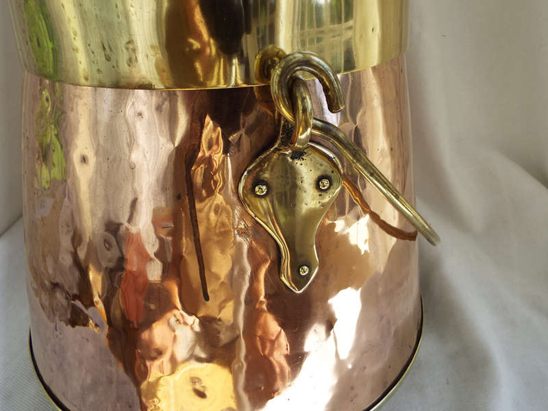 Antique Dutch copper/brass Doofpot circa 1830-1850. Ref.,MA/45