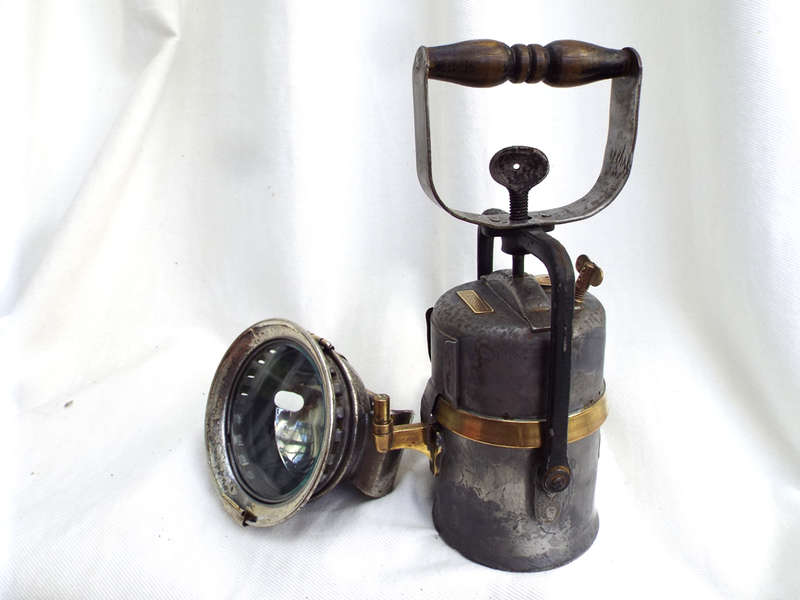 South African Railways Crestella Carbide Lamp. Circa 1920-1930 Ref. MA/41