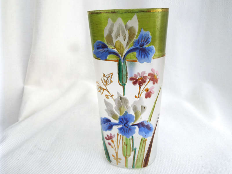 French  antique Art Nouveau enameled frosted glass vase. Circa 1890-1910. Ref No. GL/17