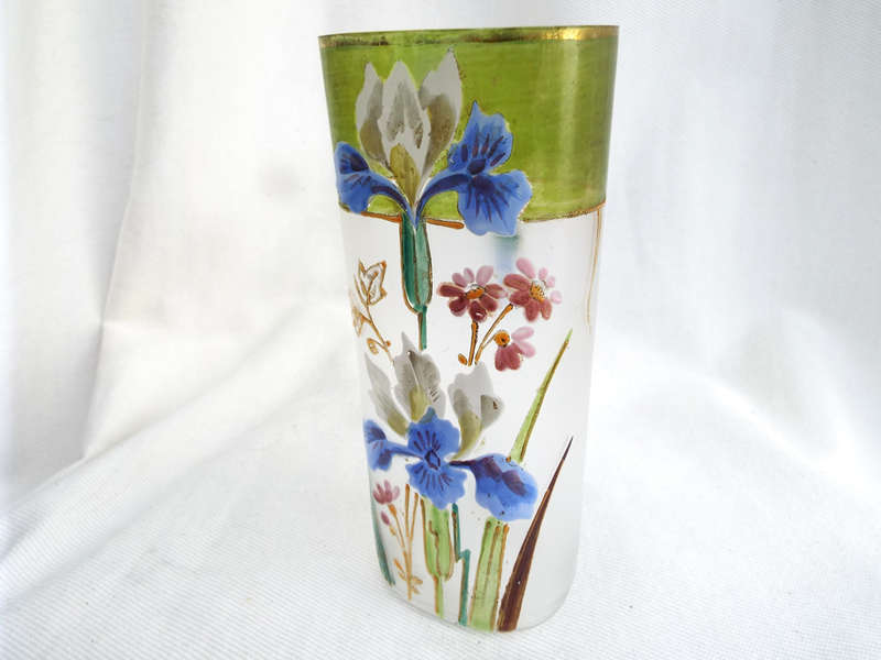 French  antique Art Nouveau enameled frosted glass vase. Circa 1890-1910. Ref No. GL/17