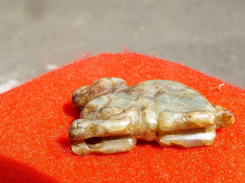 Archaic Chinese Nephrite Jade Burial Amulet. Ming Dynasty Ref. OR49