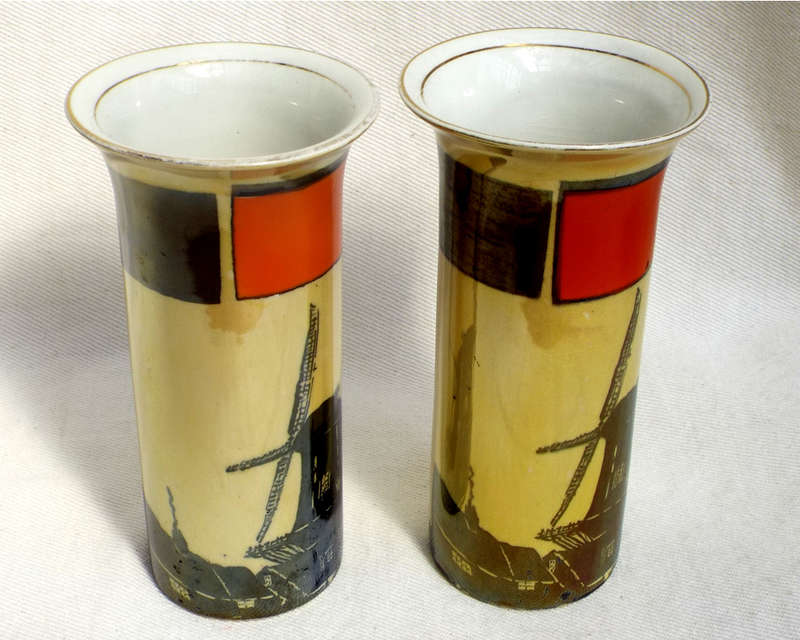 A pair of Art Nouveau Royal Staffordshire+Wilkinson cylinder vases 1907-1910 Ref. OR.52