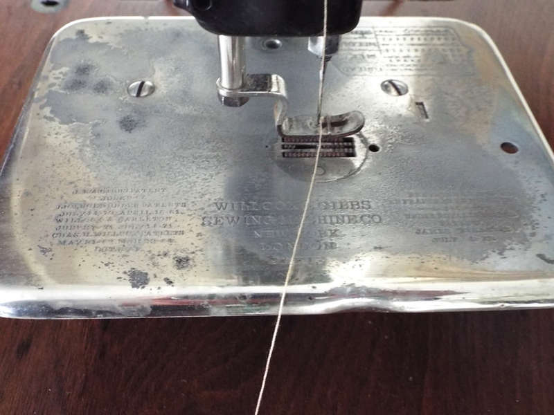 Antique 1883 Willcox and Gibbs Chain Stitch Sewing Machine Ref. MA-47