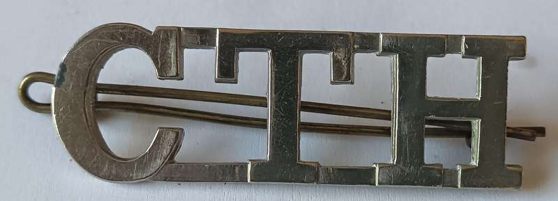 Cape Town Highlanders metal shoulder title (CO214) 3 of 4