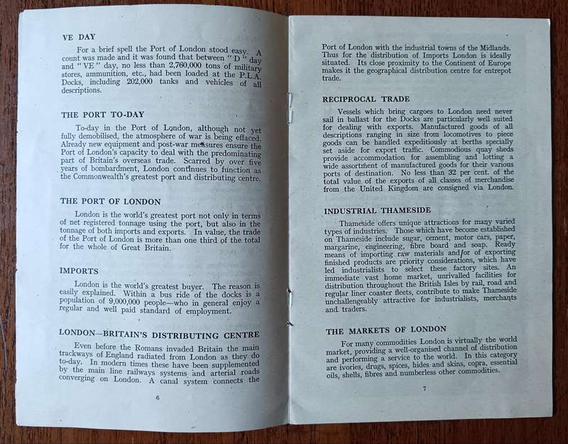 The Port of London in War and Peace English and Afrikaans post-war booklet