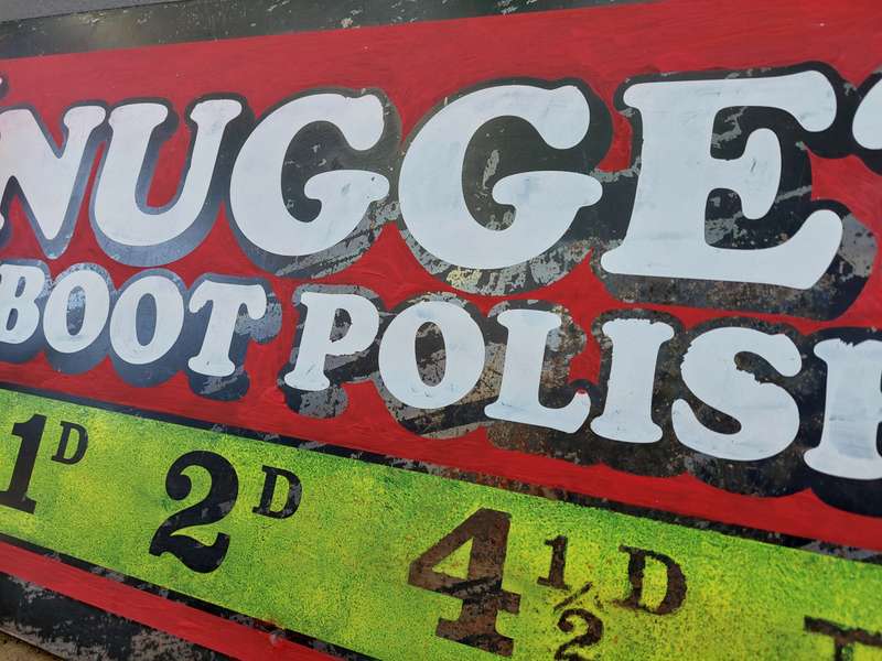 "Nugget" hand painted steel sign 88cm x 41cm x 2cm