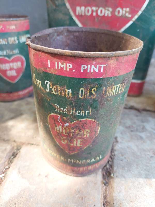 4x WM Penn Oil Tins