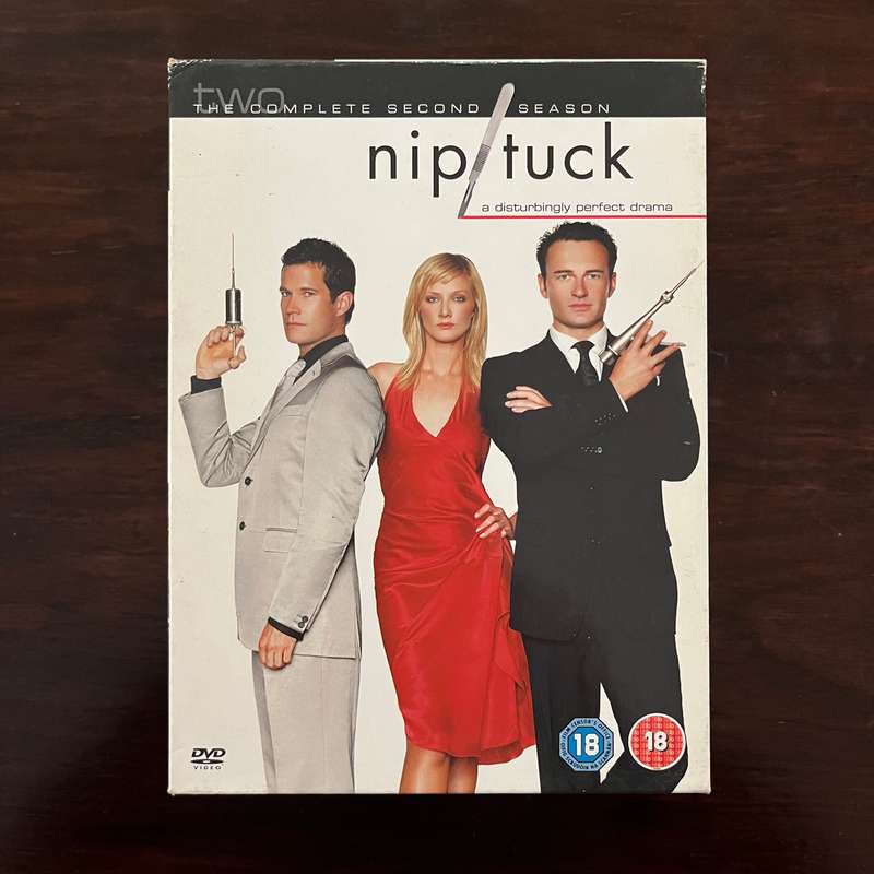 Nip / Tuck - The Complete Second Season 5DVD Set UK Press