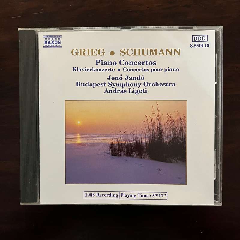 Grieg / Schumann - Piano Concertos CD Naxos Import