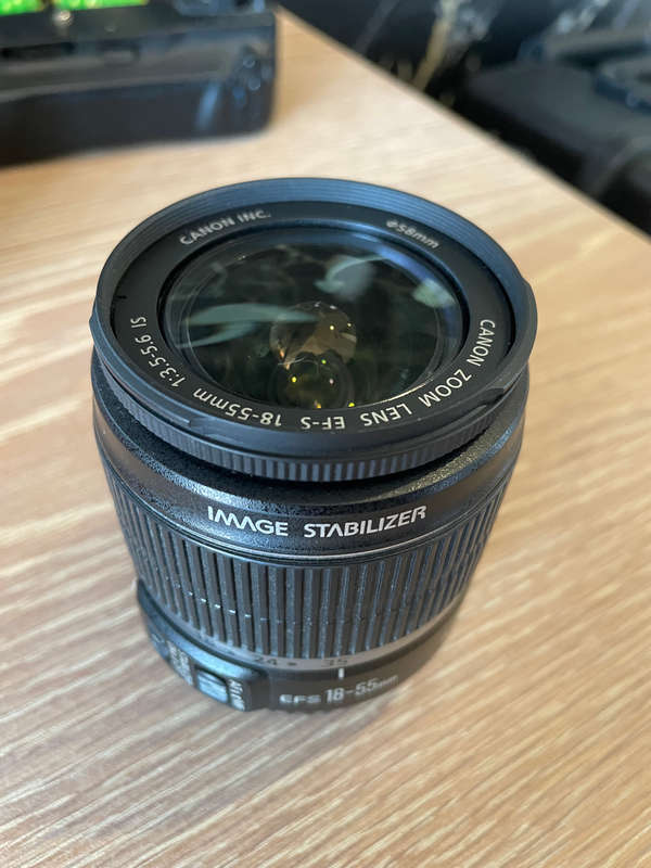 Canon EF-s 18-55 IS *Image Stabiliser*