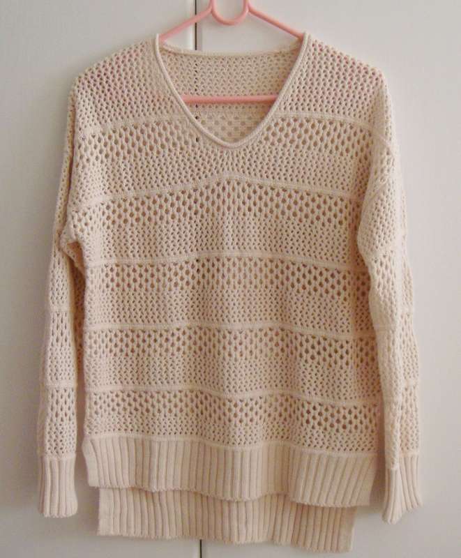 Ladies   Jersey  -   Size  small/medium -   Beautiful  beige - BRAND NEW