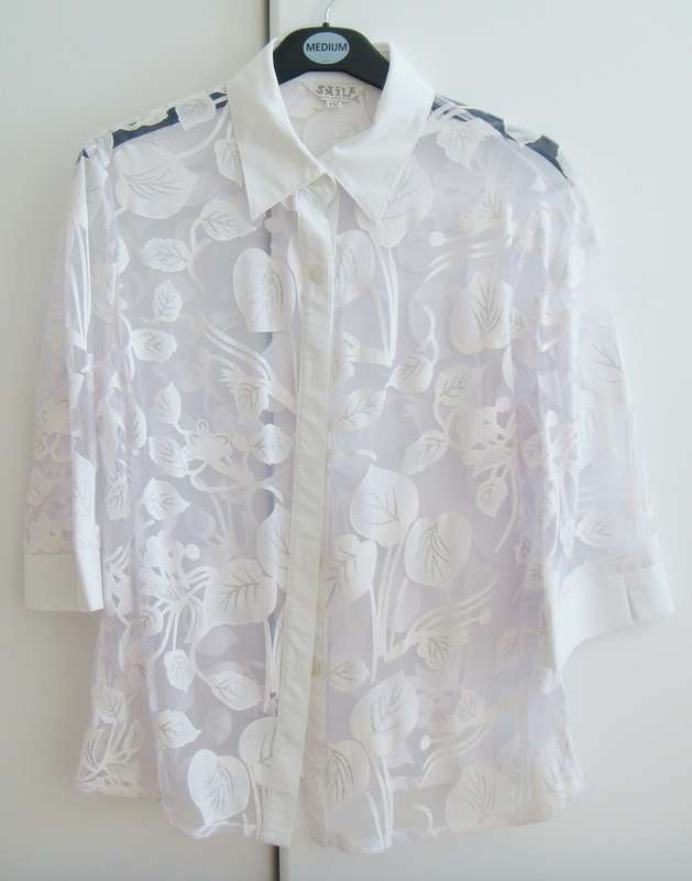 Ladies SMART  JACKET/BLOUSE -  Size  medium -    PURE WHITE WITH A MAUVE TINGE - VIRTUALLY BRAND NEW
