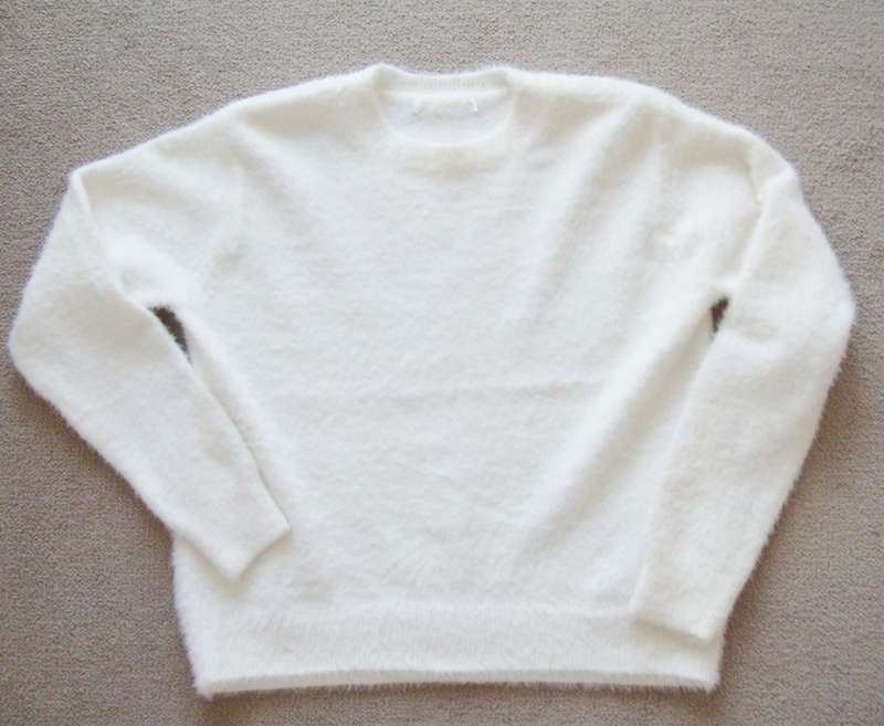 Ladies  Warm Jersey  -   Size  medium -   Beautiful PURE WHITE AND SO SOFT - BRAND NEW