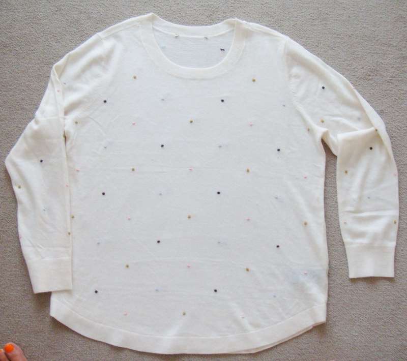 Ladies  Warm Jersey  -   Size  medium/Large -   Beautiful PURE WHITE  -  BRAND NEW