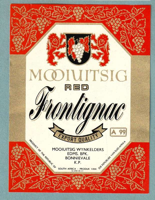 4 x Vintage Wine Bottle Lables, Mooiuitsig Wit and Red Muscadel, Red and Wite Frontignac.