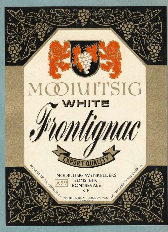 4 x Vintage Wine Bottle Lables, Mooiuitsig Wit and Red Muscadel, Red and Wite Frontignac.