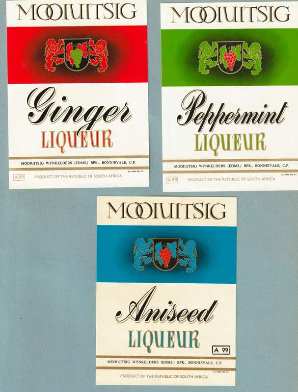 3 x Vintage Wine Bottle Lables, Mooiuitsig Liqueur, Aniseed, Ginger, Peppermint.