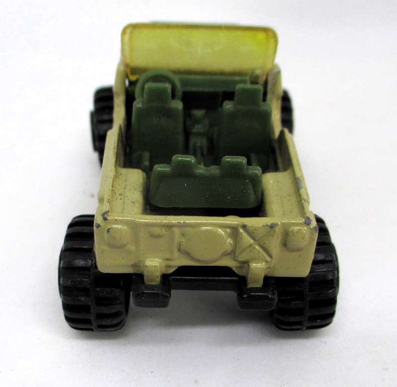 Corgi Juniors Willys Jeep in carkee. 1:60  Scale Die Cast Toy Car Vehicle