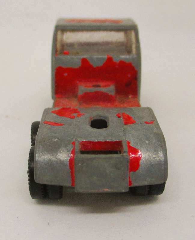Majorette 1:100 Scale VINTAGE BERNARD TRUCK (RED) Die Cast Truck