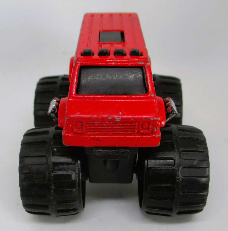 Vintage 1:64 Mighty Wheels Monster Truck Van / 1998 / Red With Flames