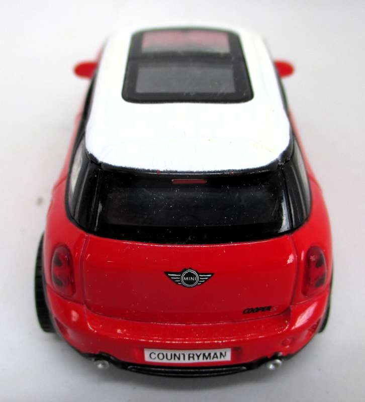 REALTIY MINI COOPER COUNTRYMAN ORANGE 1/64
