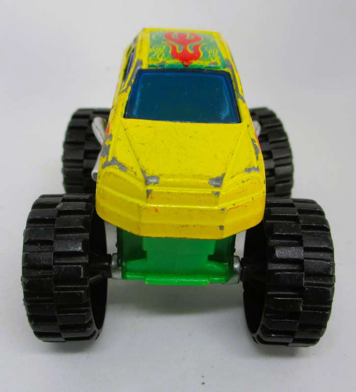 Vintage 1:64 Mitsubishi Lancer Evo VII Monster Truck Suntoys  Truck / 1998 / Yellow With Flames