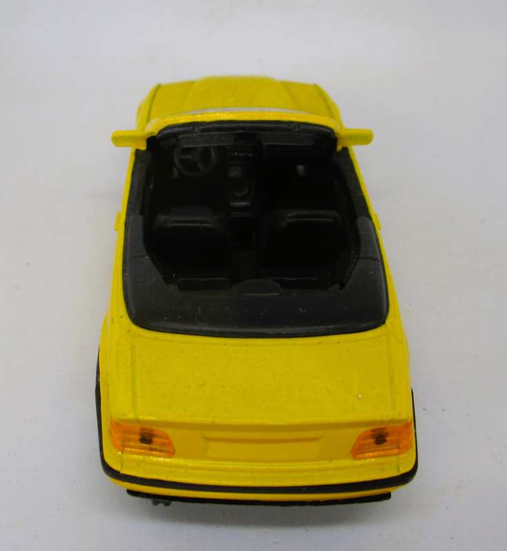 BMW M3 Cabiolet Dakar Yellow UT Models 1/43