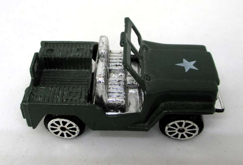 Diecast #S8634 U.S. Army Jeep 1:64 Scale