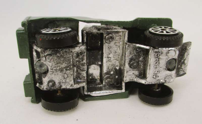 Diecast #S8634 U.S. Army Jeep 1:64 Scale