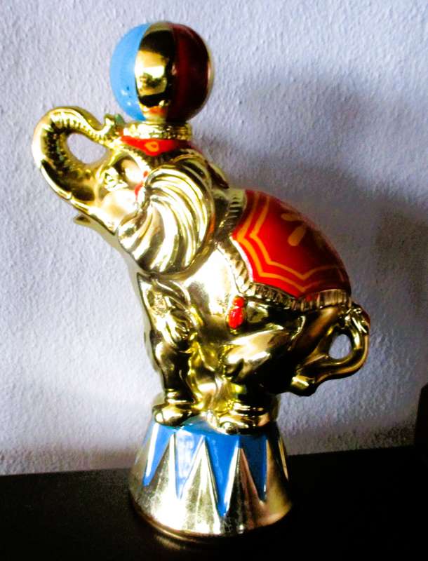 Lot of 2 Vintage Whiskey Decanter Circus Elephant 230mm high.
