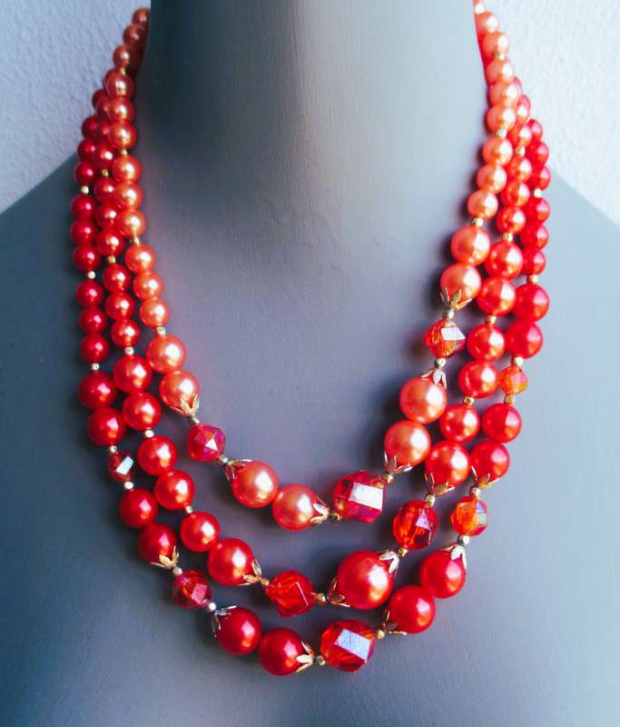 Vintage Tripple string Coral color bead necklace. 400mm .