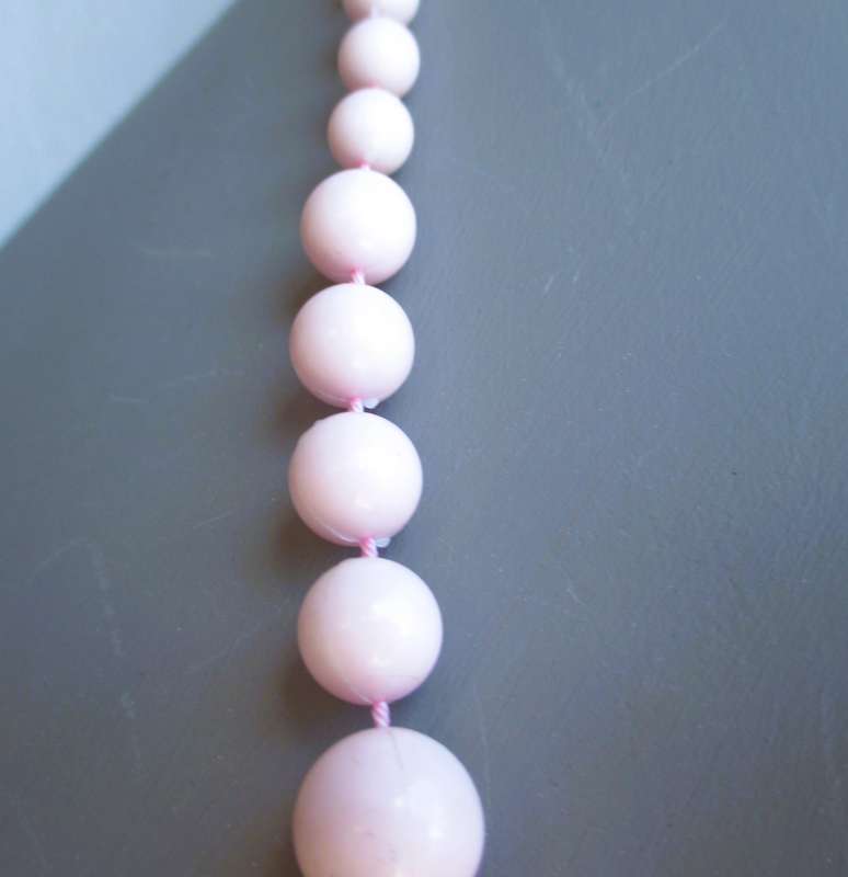 Vintage Soft Pink Round Bead Necklace. Hand strung.  54cm.
