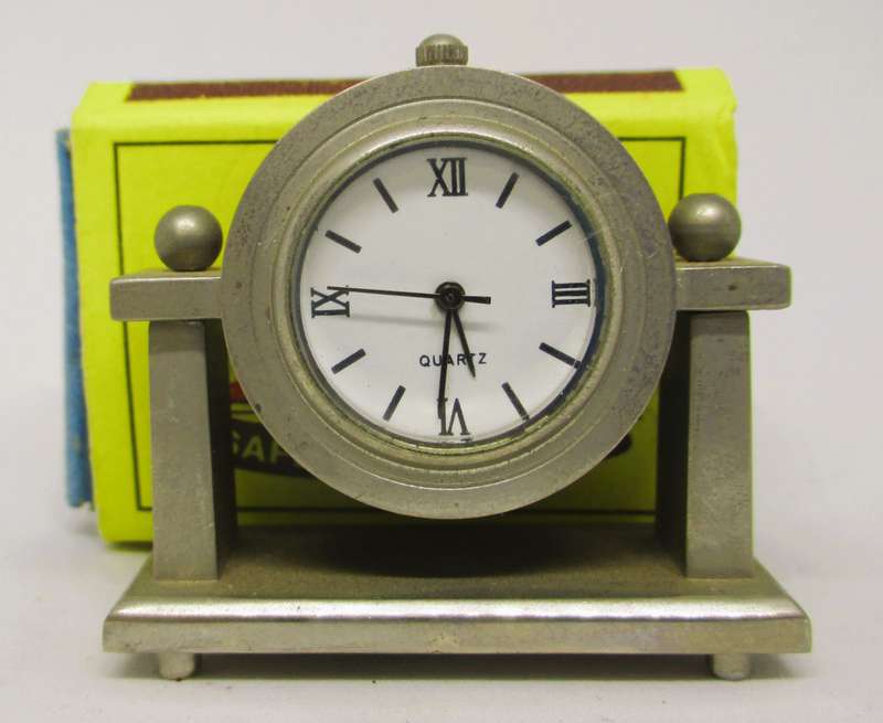 Vintage Miniature Mantle Style Desk ClockStainless Steel, Quartz. 40mm high
