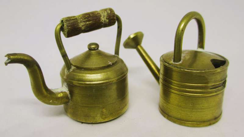 Vintage Brass Temptations Handcrafted Solid Brass Printer Tray ornaments.