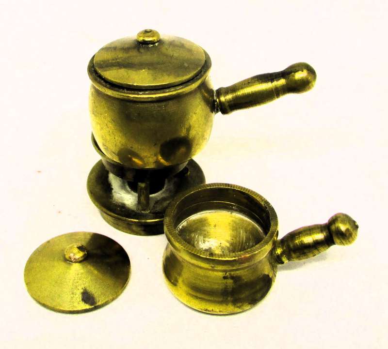 Vintage Brass Temptations Handcrafted Solid Brass Printer Tray ornaments.