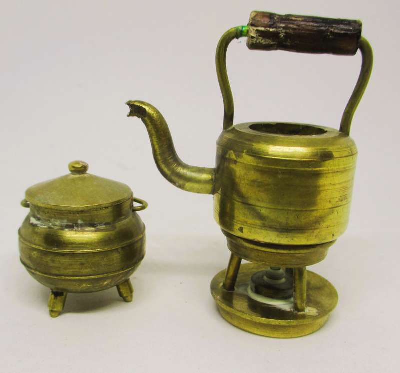 Vintage Brass Temptations Handcrafted Solid Brass Printer Tray ornaments.