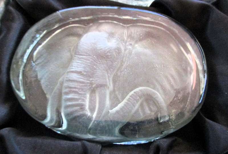 Set of Big Five Heavy Glass Paper weights, in box. Total weight 1770g.