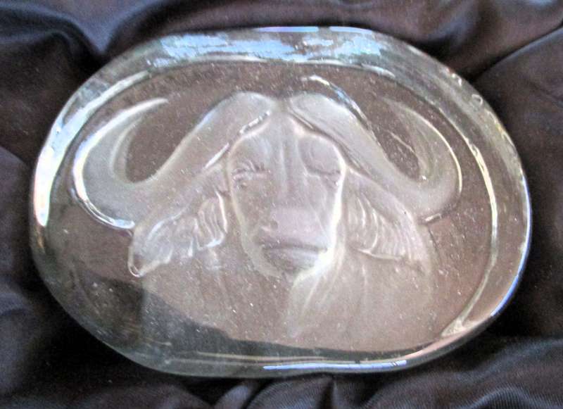 Set of Big Five Heavy Glass Paper weights, in box. Total weight 1770g.