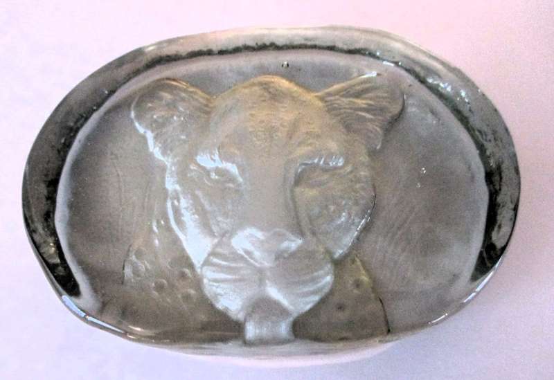 Set of Big Five Heavy Glass Paper weights, in box. Total weight 1770g.