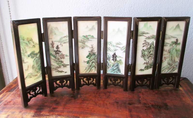 Mini Antique Chinese Double Sided Wooden Folding Table Screen. 370x170mm