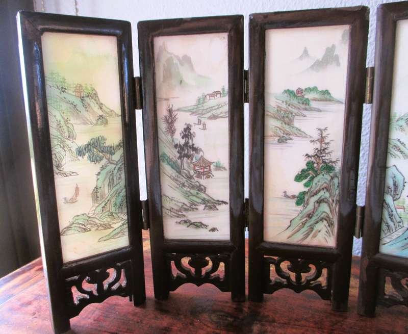 Mini Antique Chinese Double Sided Wooden Folding Table Screen. 370x170mm
