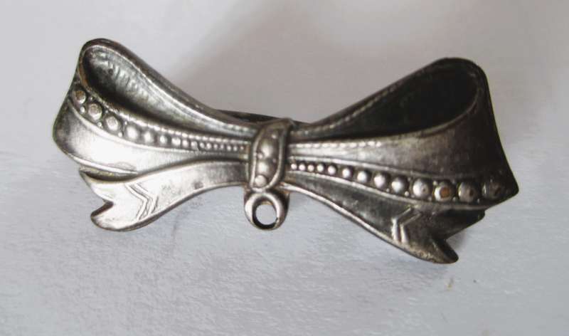 Vintage Silver Bow Brooch.