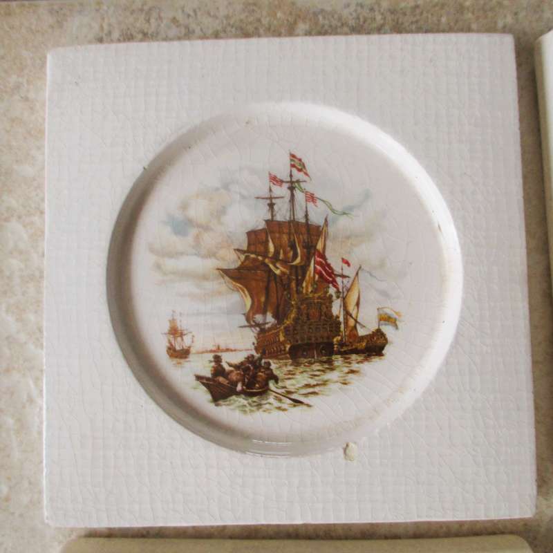 Set of 4 Small Decor Wall Frames, Ceramic with War Ships painted. 130x130mm As per photo.