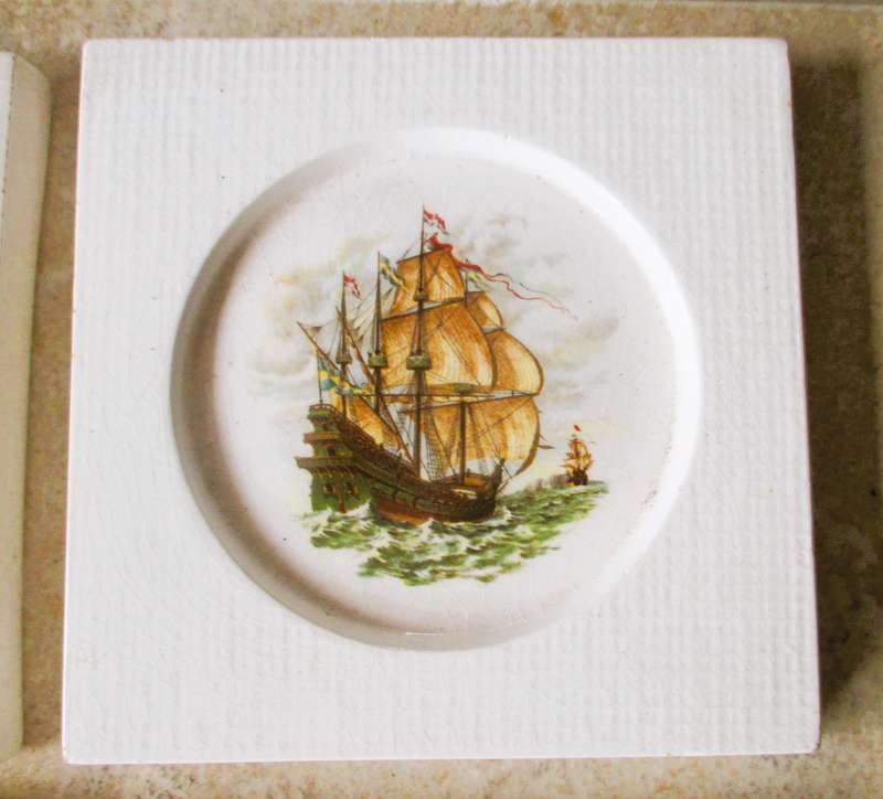 Set of 4 Small Decor Wall Frames, Ceramic with War Ships painted. 130x130mm As per photo.
