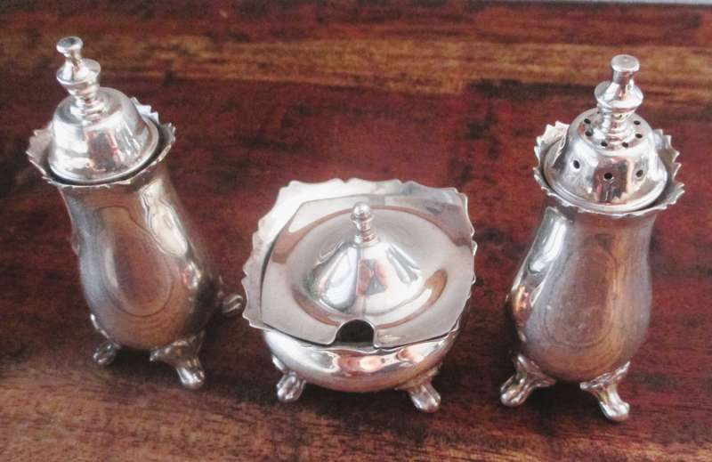 VINTAGE SILVER PLATED CRUET SET, GOOD CONDITION