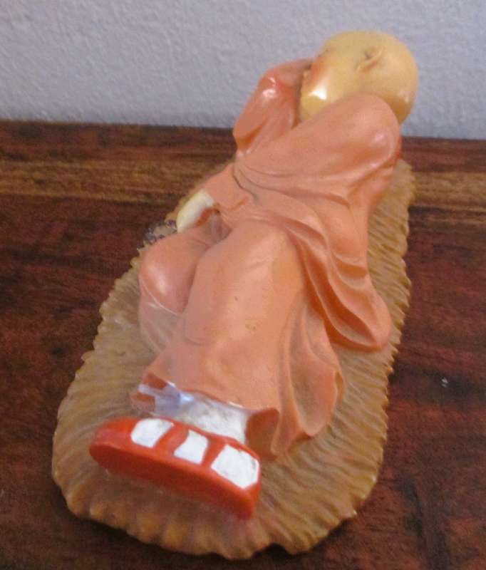 Vintage Shaolin Baby Monk Resin Figurenetaking a rest. Very Collectable. 160x60mm