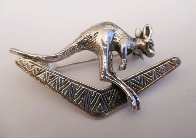 Vintage Brooch Pin - Australia Boomerang - Kangaroo - Silver Tone Marked. 40mm