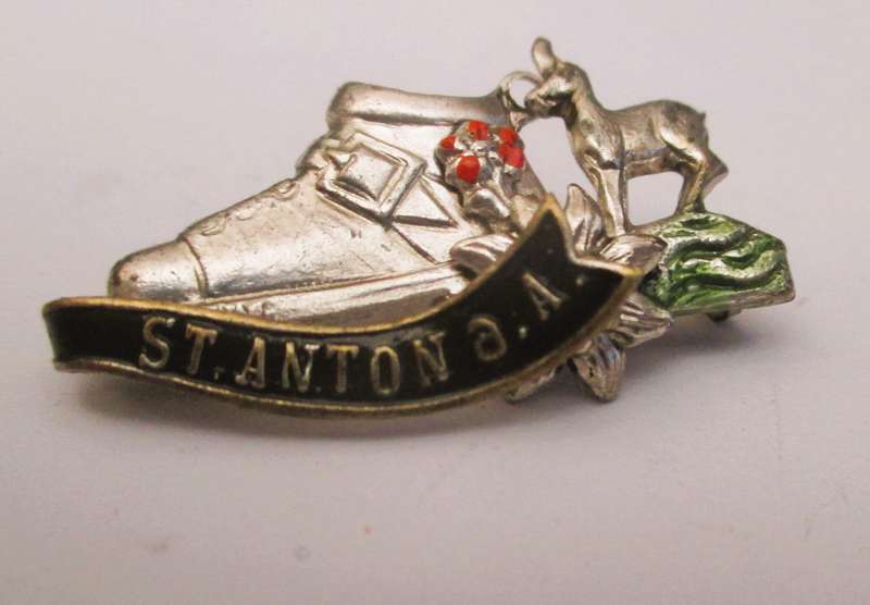 1960's ST ANTON am ARLBERG Tyrol Vintage Ski Badge